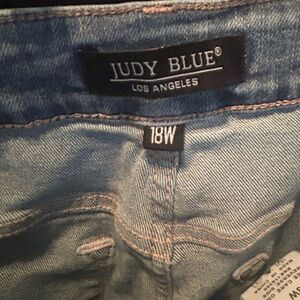 Judy Blue Light Blue Denim Jeans